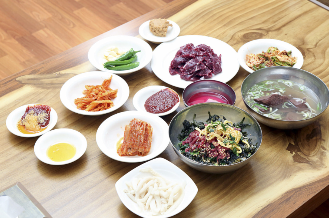 화랑식당_매장이미지_5