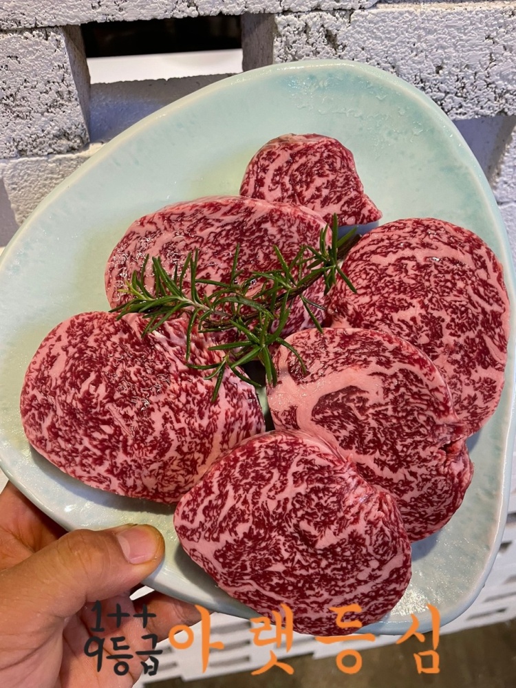 JH정육식당 투뿔한우_매장이미지_1