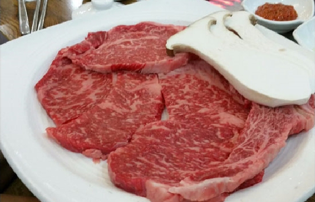 보물섬남해한우프라자_매장이미지_1